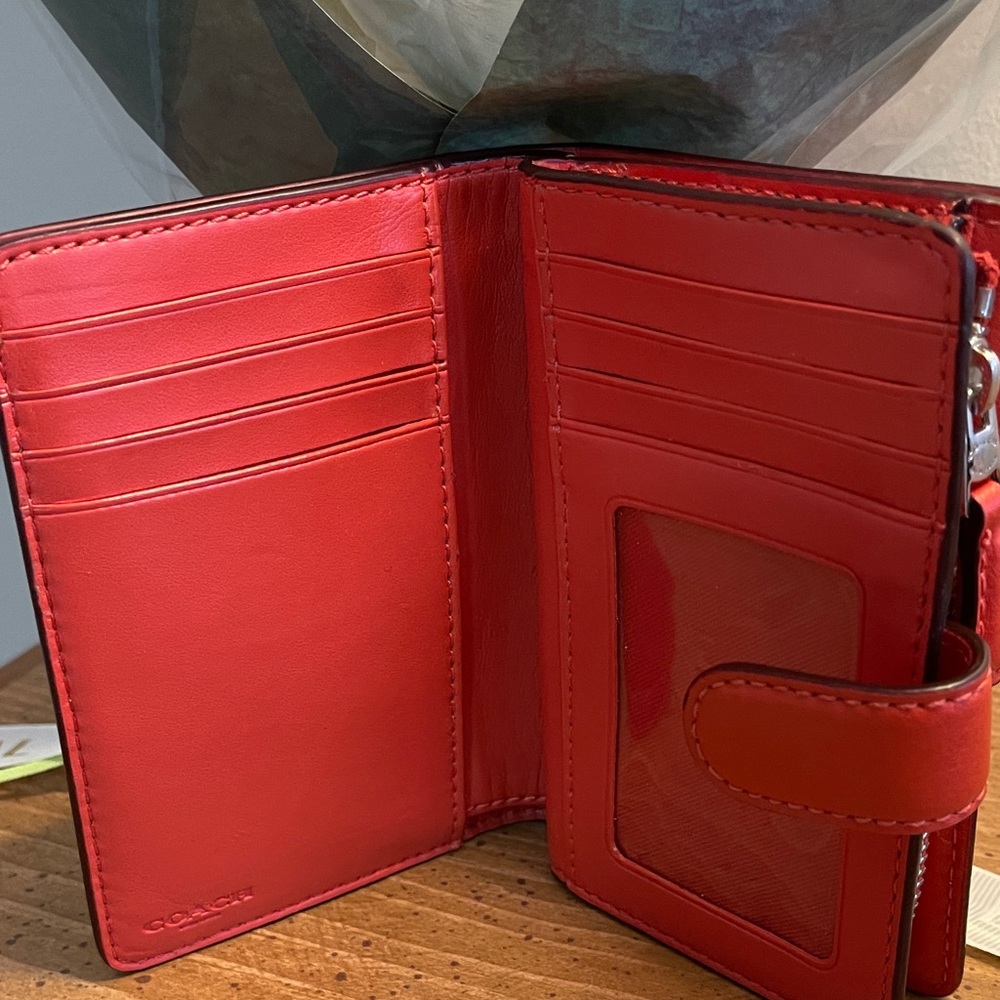 Coach Tan and Orange wallet. - Picture 3 of 6